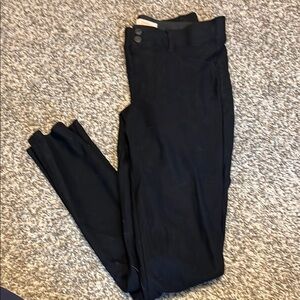 Candie’s Black Skinny Jeans w/ Tapered Ankle – Size Medium – Minor Flaw